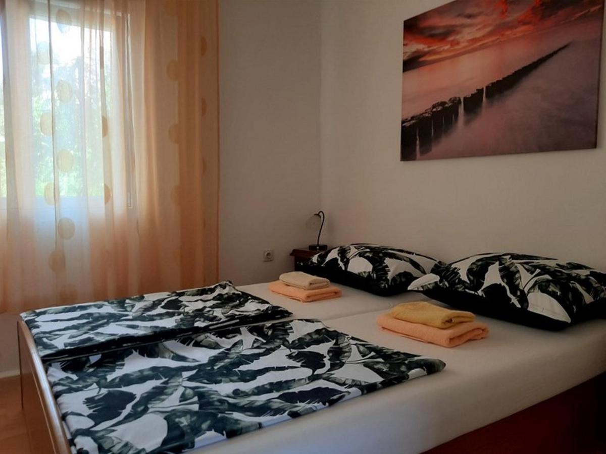 קרק Apartments Nada מראה חיצוני תמונה