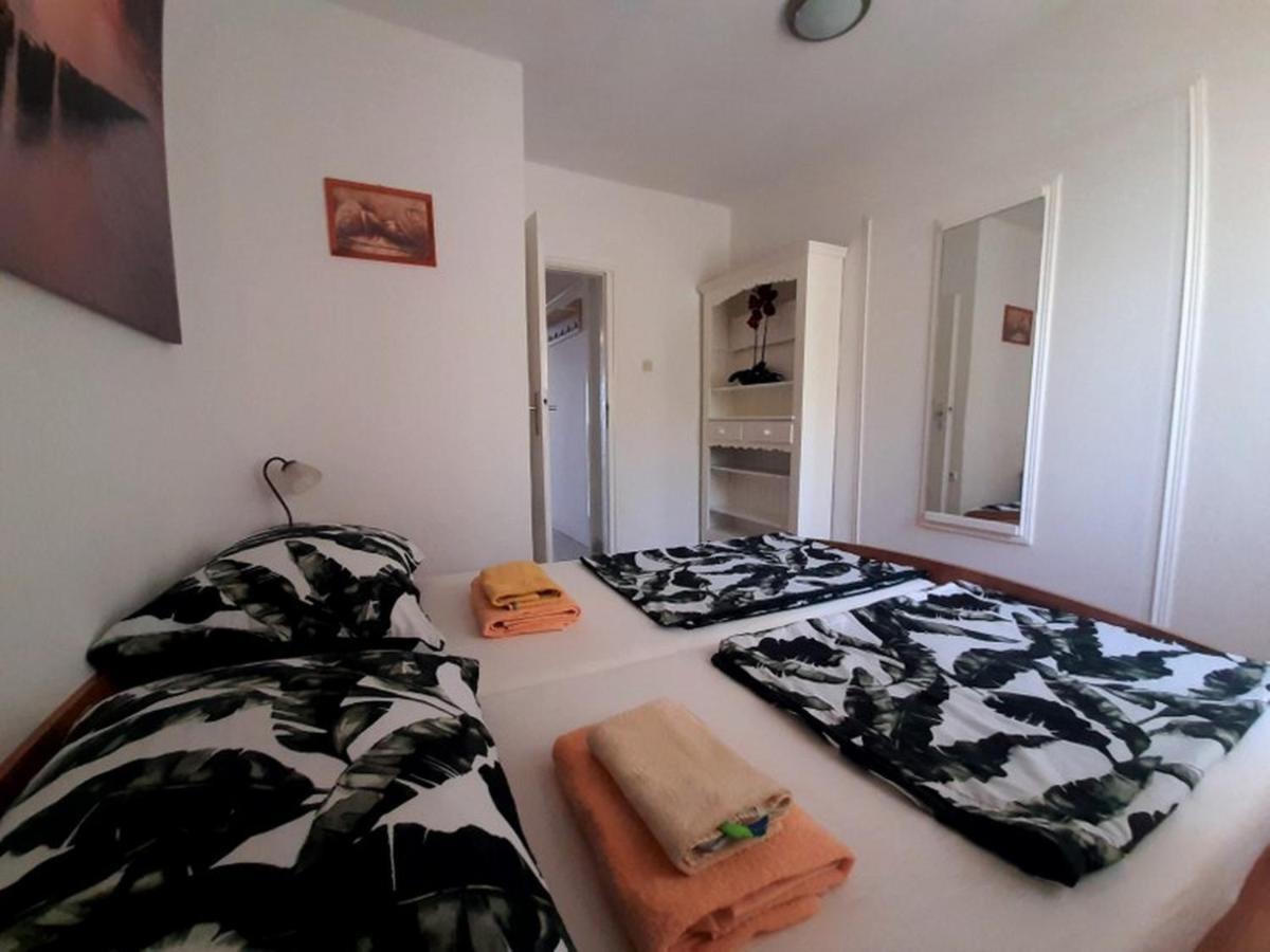 קרק Apartments Nada מראה חיצוני תמונה