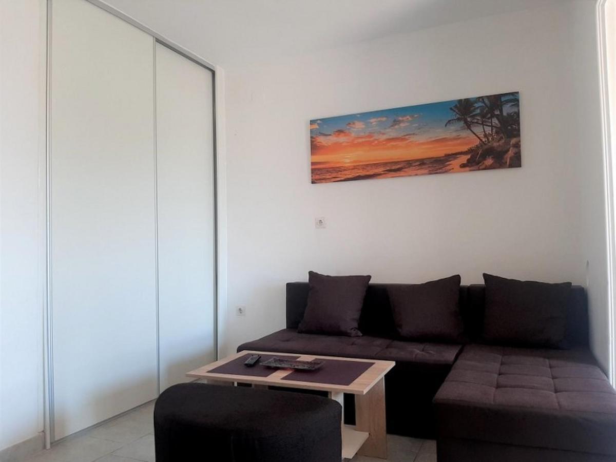 קרק Apartments Nada מראה חיצוני תמונה