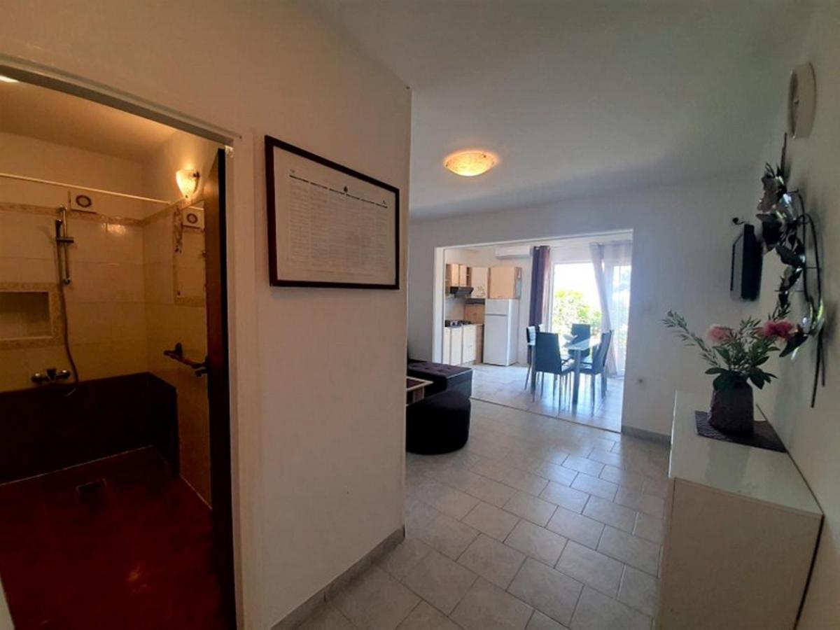 קרק Apartments Nada מראה חיצוני תמונה