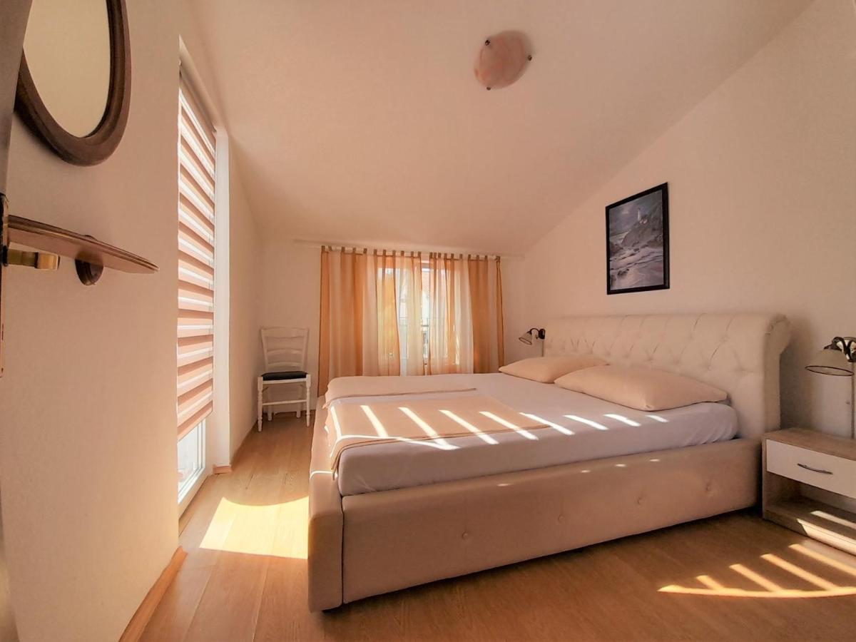 קרק Apartments Nada מראה חיצוני תמונה