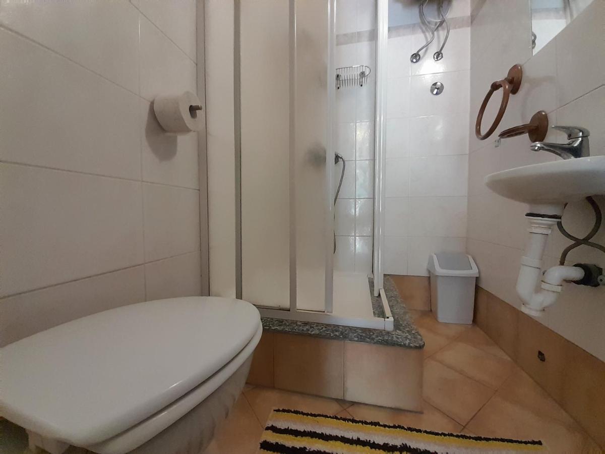 קרק Apartments Nada מראה חיצוני תמונה