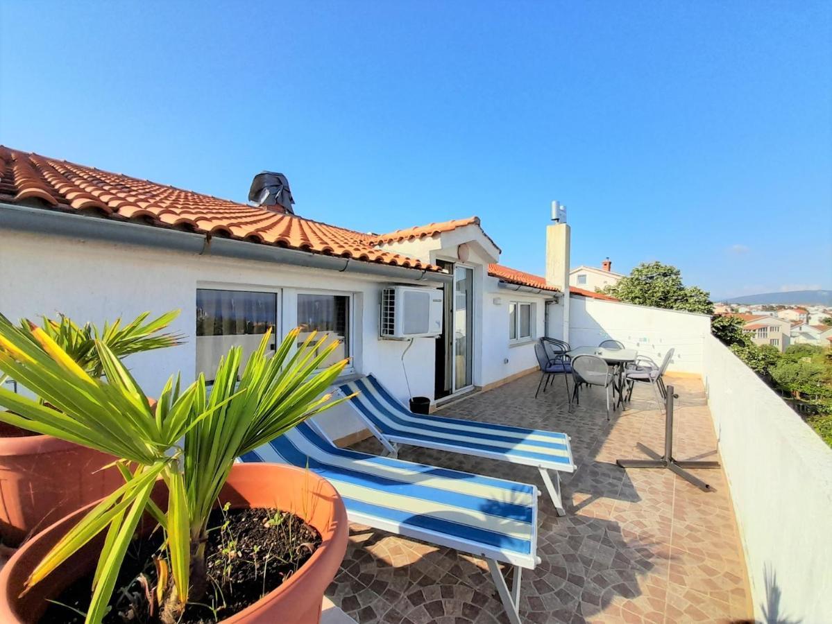 קרק Apartments Nada מראה חיצוני תמונה